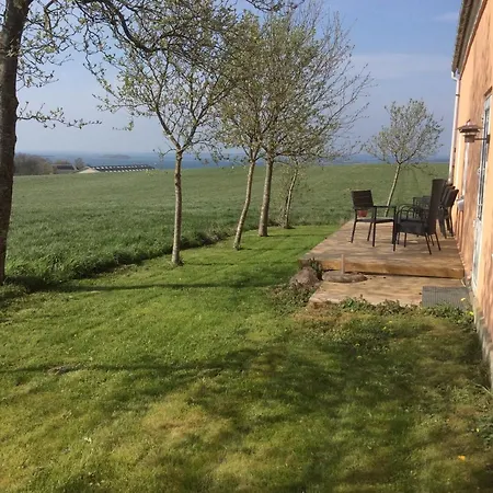 Lille Hesseloje Apartment